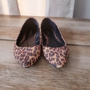 Express Leopard Flats